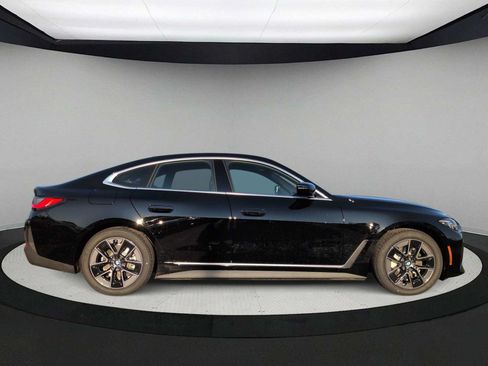 Used 2026 BMW i4 xDrive40i AWD/4WD image 9