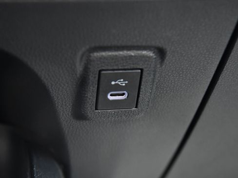 Used 2024 Toyota Corolla LE image 24