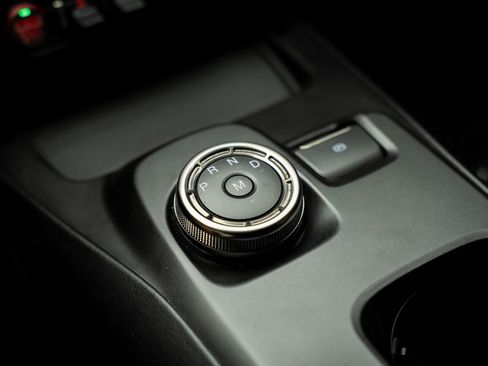 Used 2020 Ford Mustang Shelby GT500 w/ Technology Package image 55