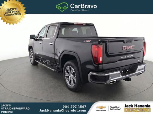 Used 2022 GMC Sierra 1500 SLT w/ X31 Off-Road Package AWD/4WD image 3