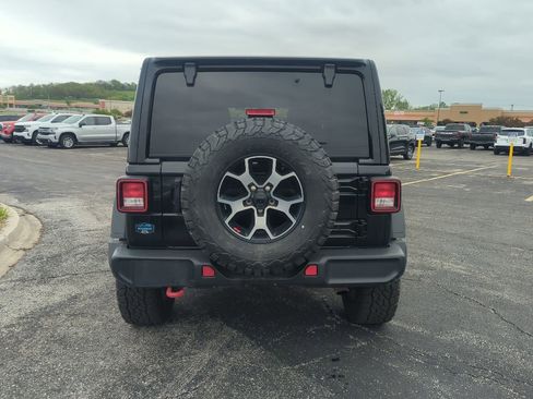 Used 2022 Jeep Wrangler Unlimited Rubicon w/ Cold Weather Group AWD/4WD image 7