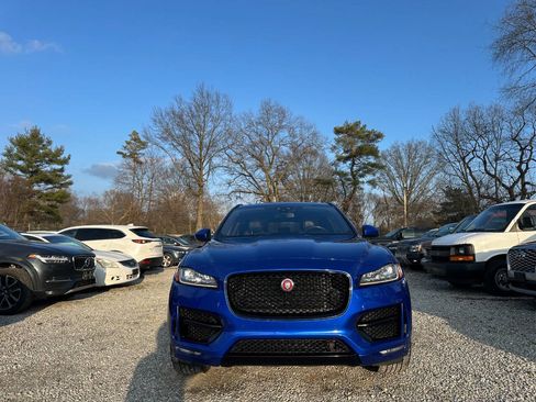 Used 2018 Jaguar F-PACE R-Sport AWD/4WD image 3