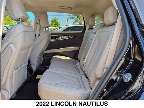 Certified 2022 Lincoln Nautilus FWD image 24