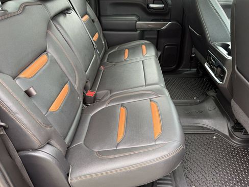 Used 2021 GMC Sierra 1500 AT4 w/ AT4 Value Package AWD/4WD image 31