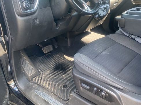 Used 2022 Chevrolet Silverado 2500 LT w/ Convenience Package image 27