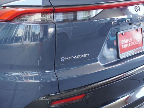 New 2026 Toyota Crown Signia AWD/4WD image 8