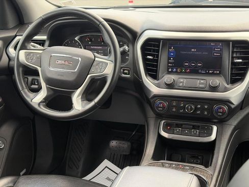 Used 2023 GMC Acadia SLT AWD/4WD image 12