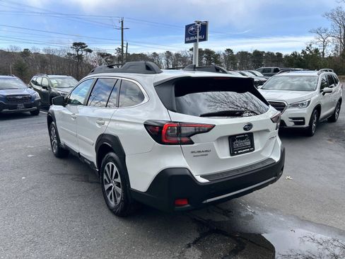 Used 2025 Subaru Outback Premium AWD/4WD image 5