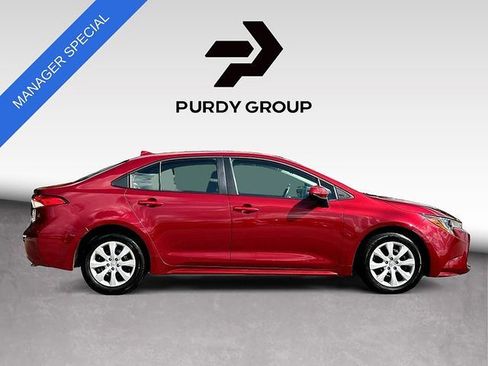 Used 2025 Toyota Corolla LE FWD image 9