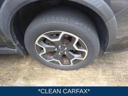 Used 2015 Subaru Crosstrek 2.0i Premium AWD/4WD image 3