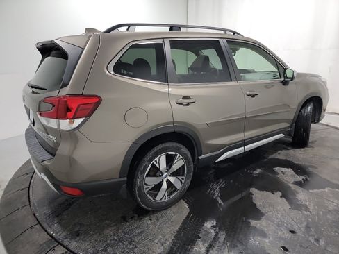 Used 2020 Subaru Forester Touring image 9