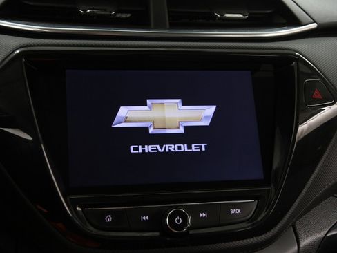 Used 2023 Chevrolet TrailBlazer LT w/ Convenience Package image 9