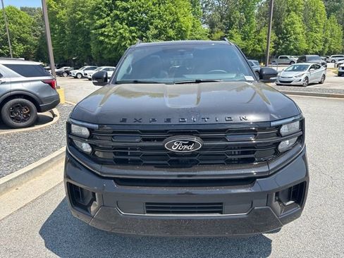 New 2026 Ford Expedition Max Platinum AWD/4WD image 3