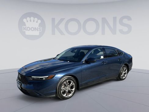 Used 2024 Honda Accord EX image 1