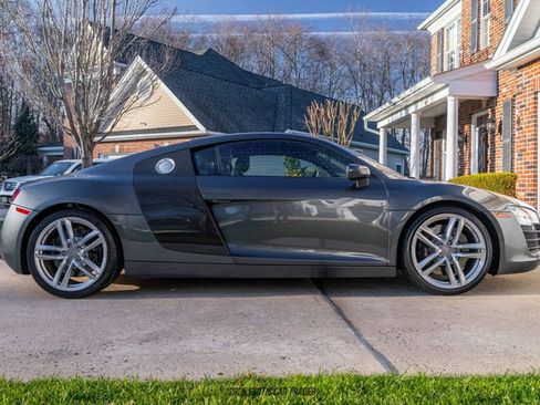 Used 2014 Audi R8 V8 image 9