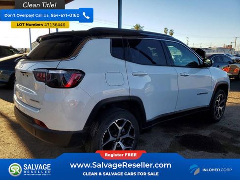 Used 2025 Jeep Compass Limited image 4