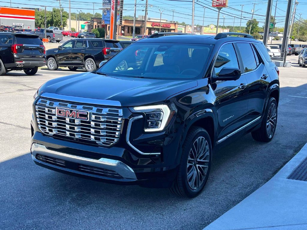 New 2027 GMC Terrain Denali AWD/4WD image 7