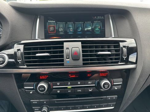 Used 2017 BMW X3 xDrive28i image 12