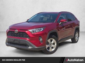 Used 2021 Toyota RAV4 XLE w/ Convenience Package FWD video 1