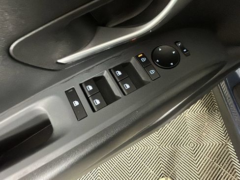 Certified 2026 Hyundai Tucson SE FWD image 12