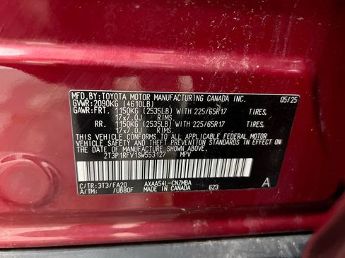 Used 2025 Toyota RAV4 XLE AWD/4WD image 28