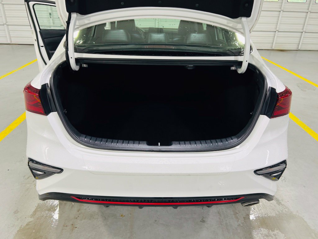 Used 2020 Kia Forte GT-Line w/ GT-Line Premium Package FWD image 10