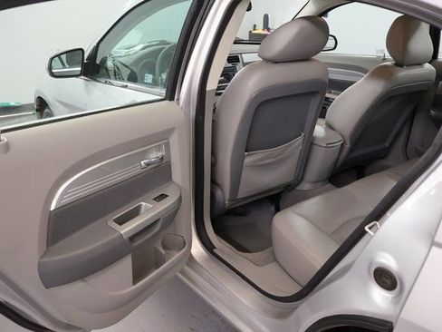 Used 2007 Chrysler Sebring Touring w/ Convenience Group I FWD image 19