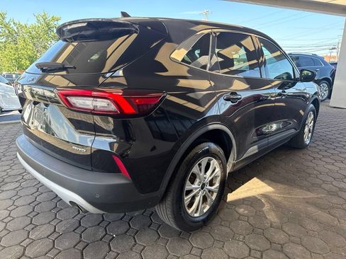 Used 2023 Ford Escape Active w/ Tech Pack #1 AWD/4WD image 6