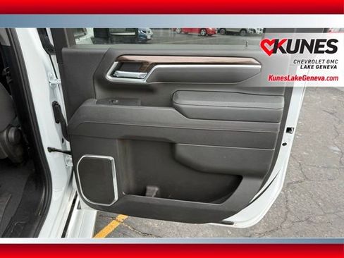 Used 2025 Chevrolet Silverado 2500 LT w/ Convenience Package AWD/4WD image 19