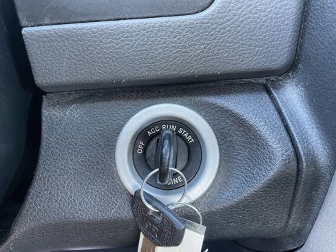 Used 2017 RAM 1500 Tradesman w/ Chrome Appearance Group image 25