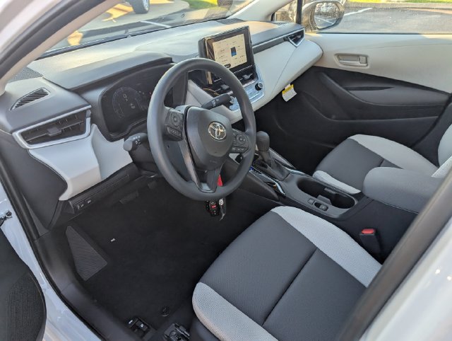 New 2027 Toyota Corolla LE FWD image 14