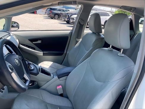 Used 2010 Toyota Prius Five image 7