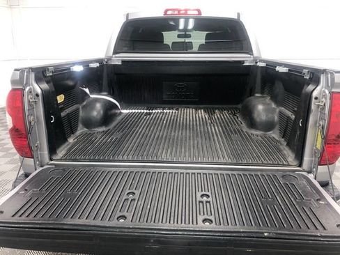 Used 2017 Toyota Tundra SR5 AWD/4WD image 25