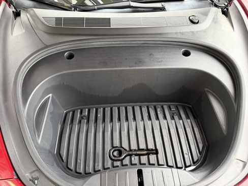 Used 2022 Tesla Model 3 Performance image 41