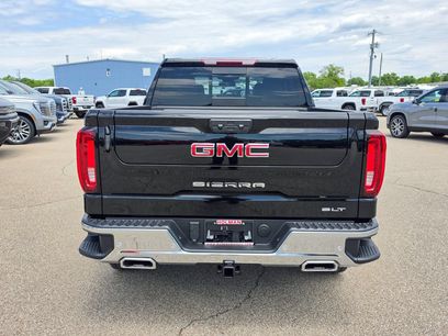 New 2026 GMC Sierra 1500 SLT w/ SLT Premium Plus Package