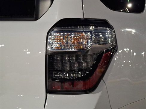 Used 2024 Toyota 4Runner SR5 image 14