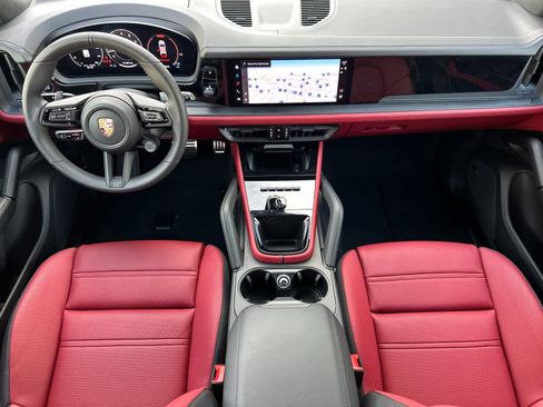 New 2026 Porsche Cayenne GTS image 6