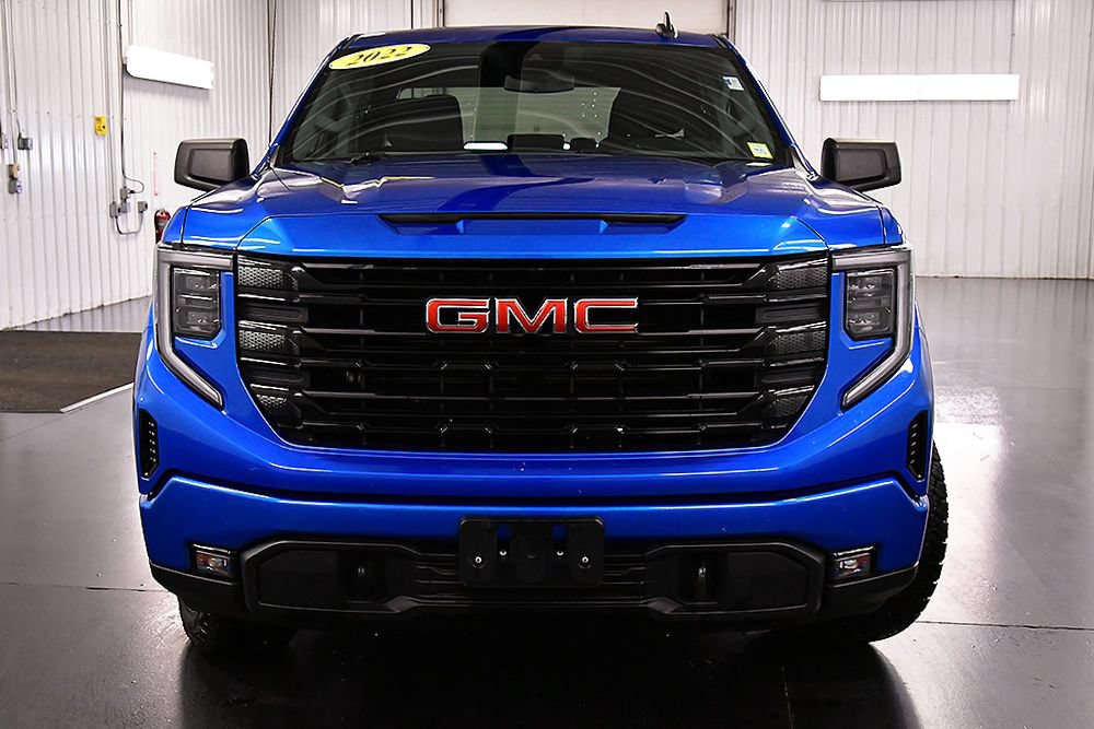 Used 2022 GMC Sierra 1500 Elevation AWD/4WD image 2
