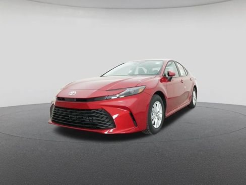 New 2026 Toyota Camry LE image 32