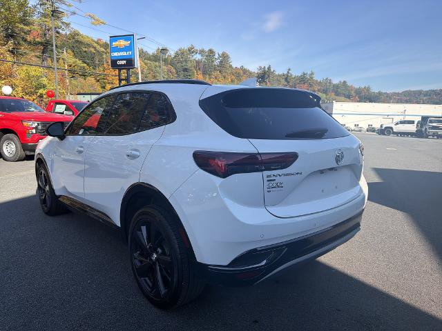 Used 2023 Buick Envision Essence w/ Technology Package I AWD/4WD image 3