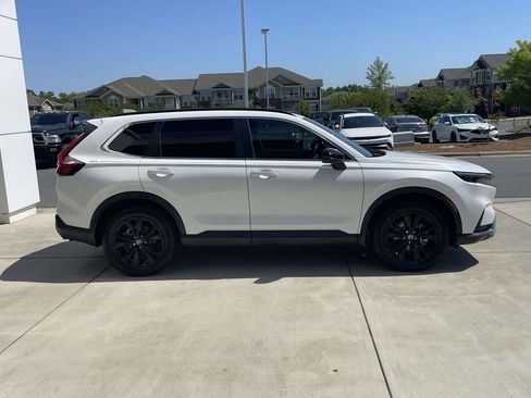 Used 2024 Honda CR-V Sport Touring image 5