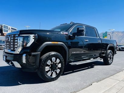 Used 2025 GMC Sierra 3500 Denali w/ Denali Reserve Package