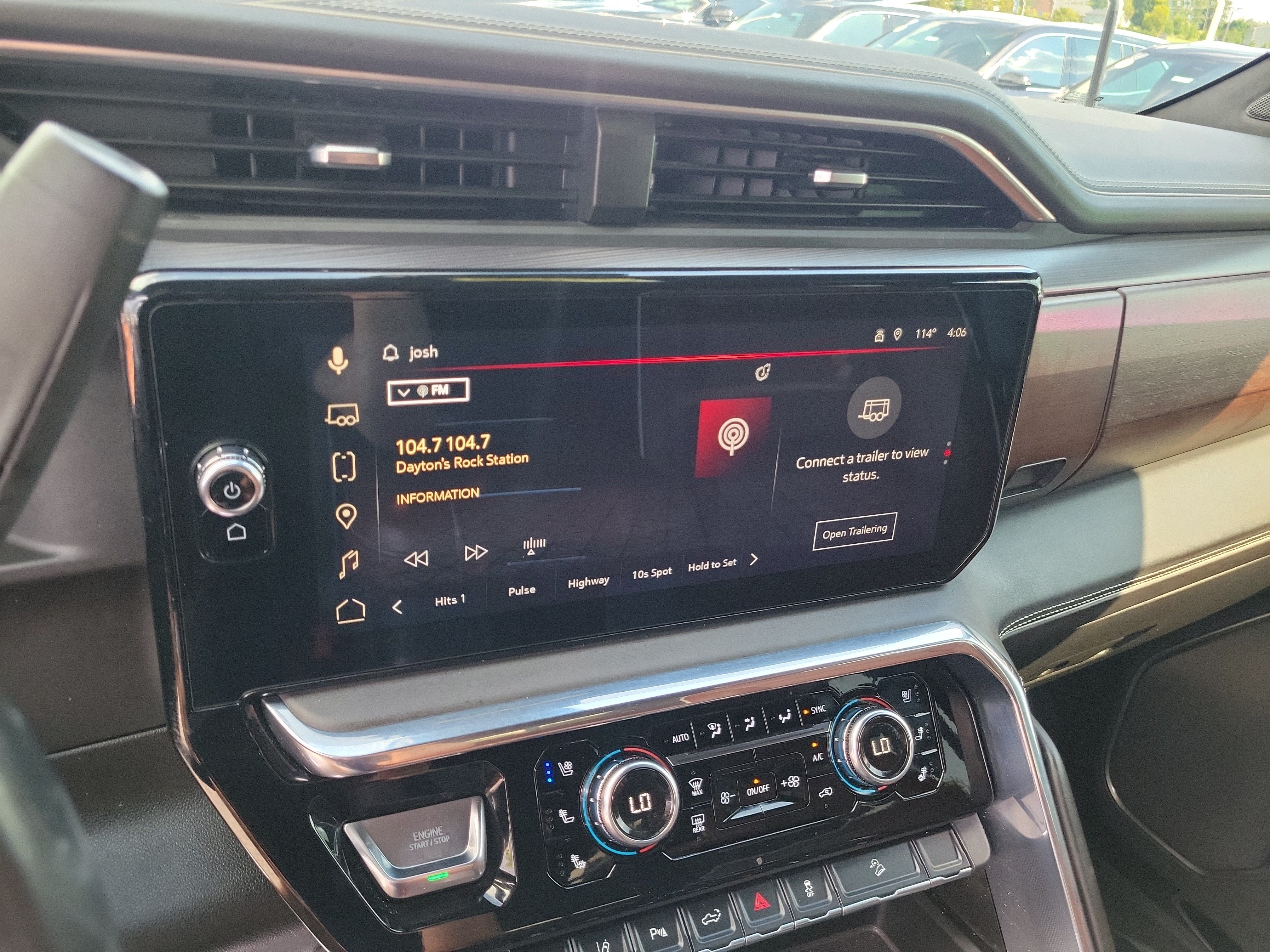 Used 2024 GMC Sierra 2500 Denali Ultimate AWD/4WD image 27