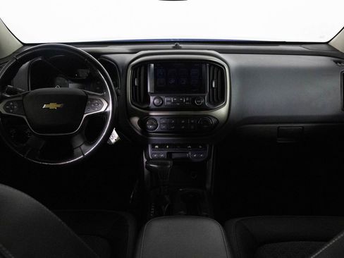 Used 2018 Chevrolet Colorado Z71 AWD/4WD image 19