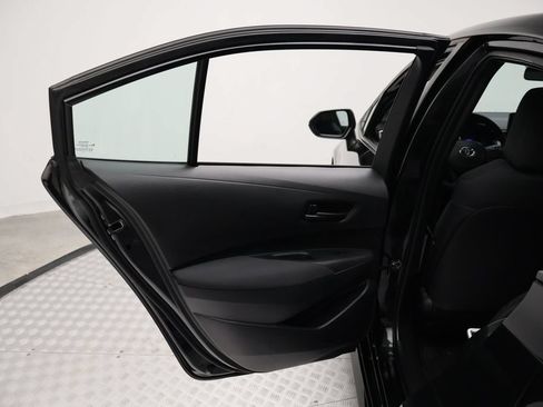 Used 2022 Toyota Corolla LE FWD image 21