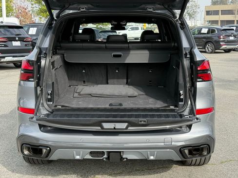 Certified 2025 BMW X5 xDrive40i w/ M Sport Package image 17