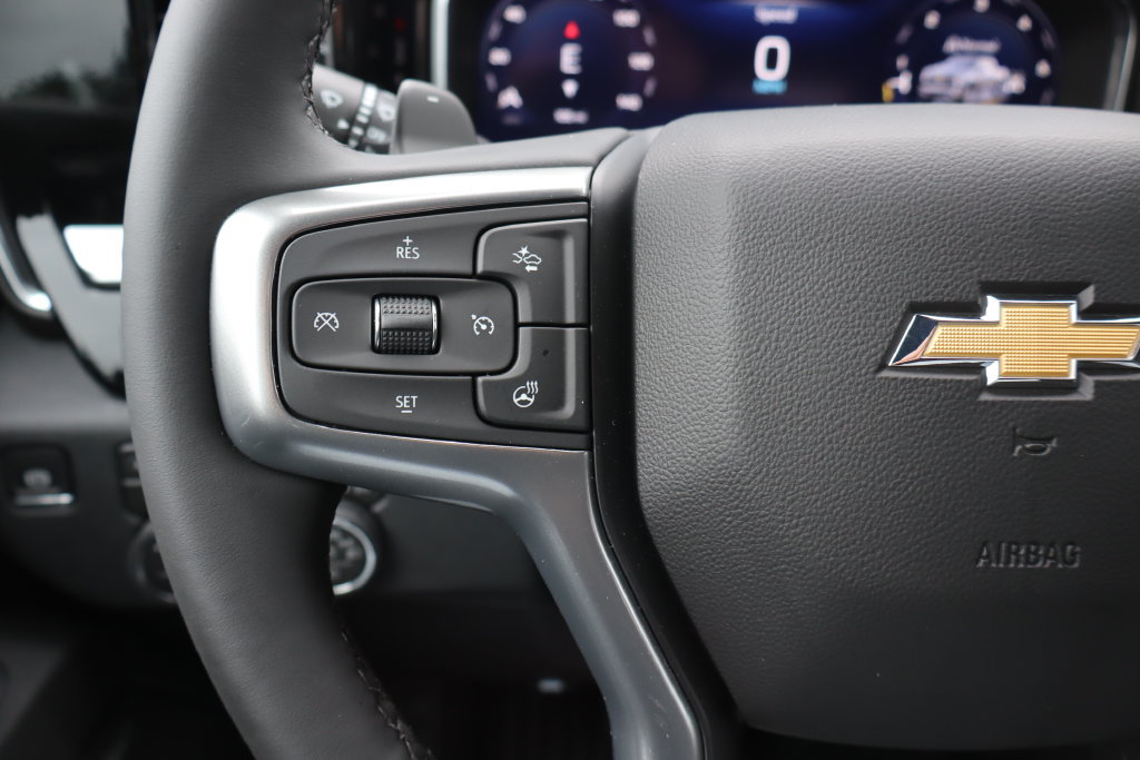 New 2026 Chevrolet Silverado 1500 LTZ w/ LTZ Premium Package AWD/4WD image 8