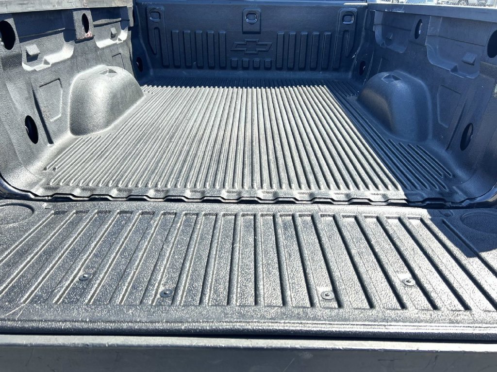 Used 2016 Chevrolet Silverado 1500 LT w/ All Star Edition RWD image 11
