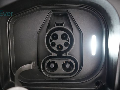 Used 2025 Polestar Polestar 3 AWD/4WD image 10