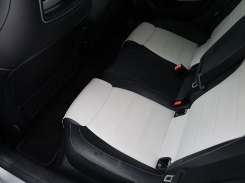 Used 2021 Mercedes-Benz CLA 35 AMG 4MATIC image 14